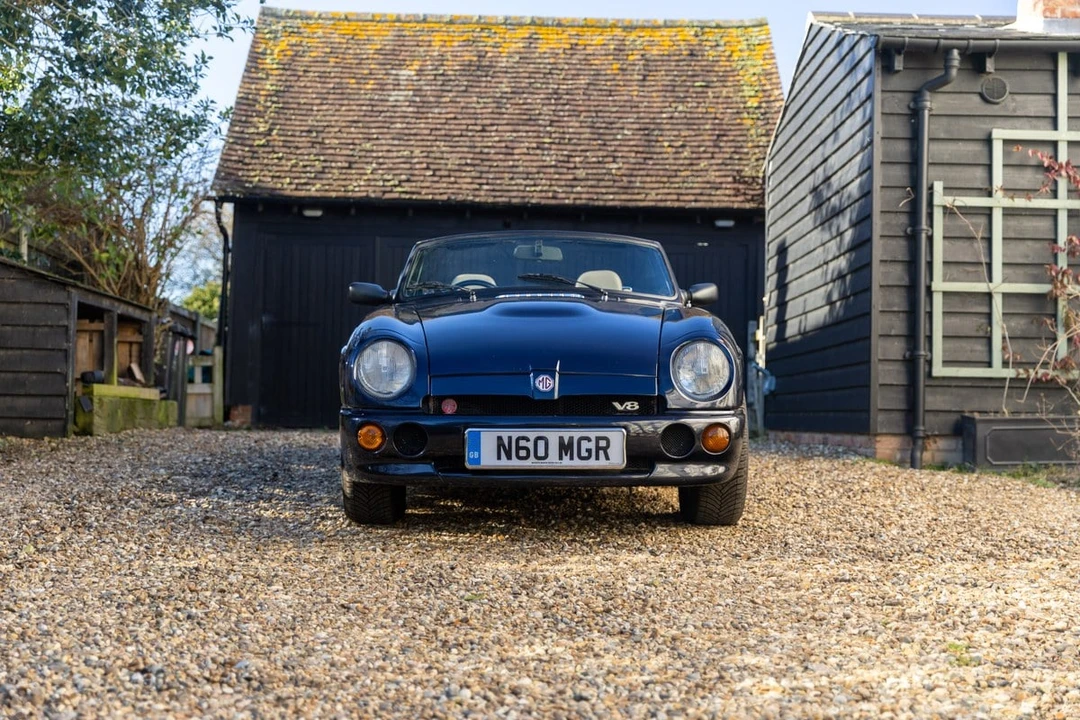 1995 MG RV8 - Image 23 of 30