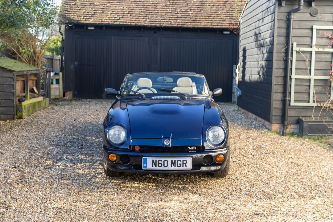 1995 MG RV8 - Image 22 of 30