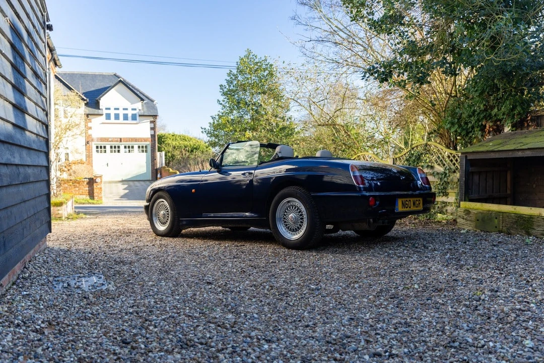 1995 MG RV8 - Image 19 of 30