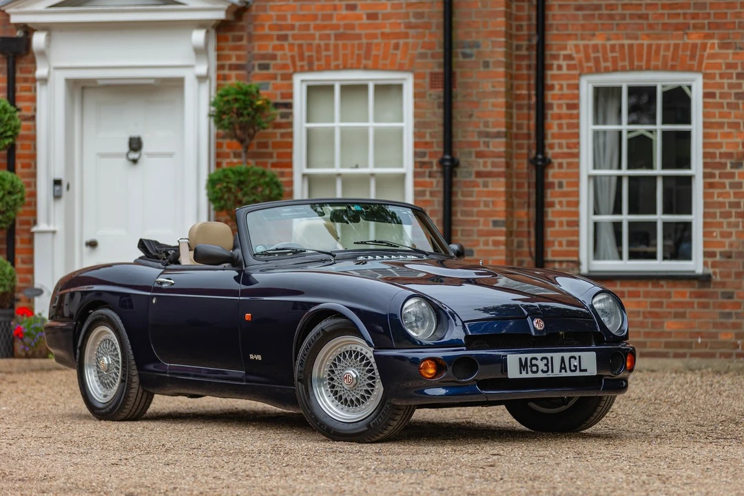 1995 MG RV8 - Image 6 of 30