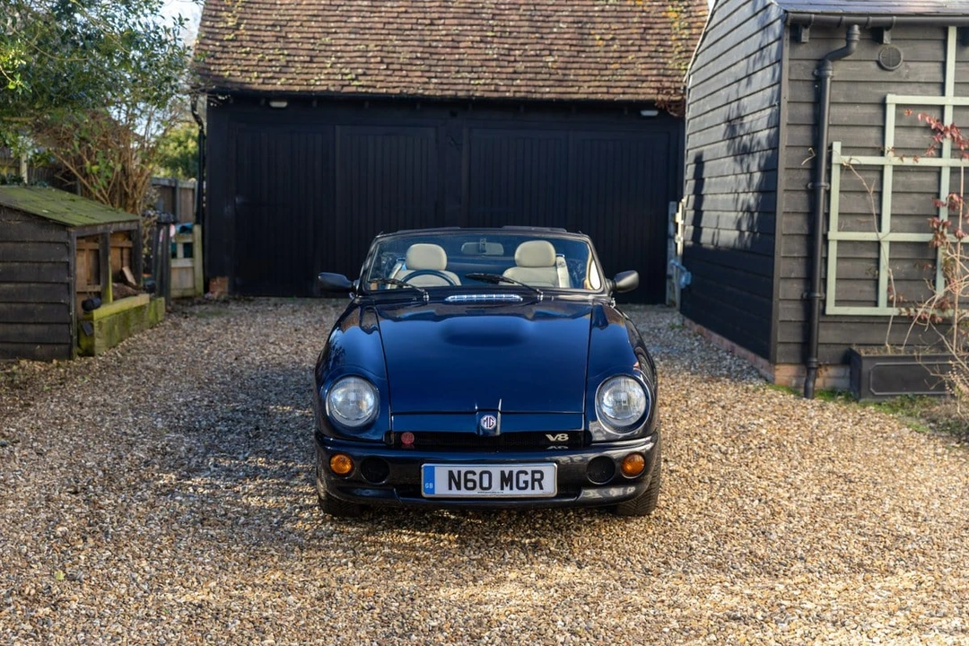 1995 MG RV8 - Image 29 of 30
