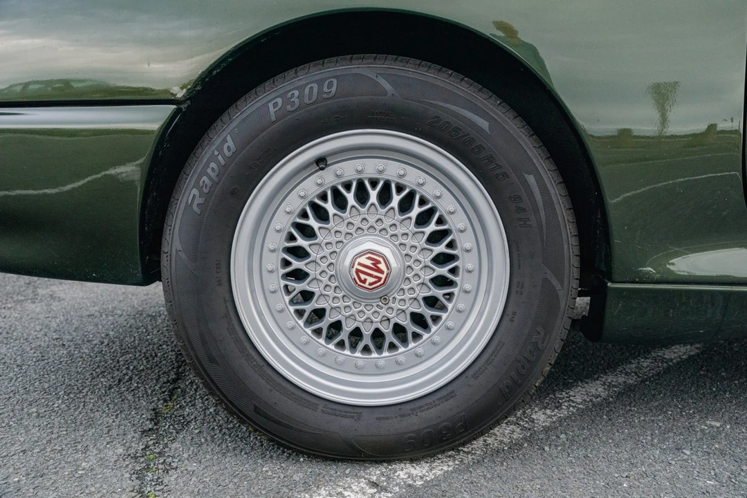 1995 MG RV8 - Image 30 of 30