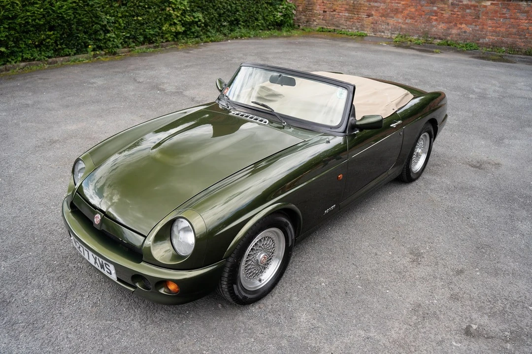 1995 MG RV8 - Image 21 of 30