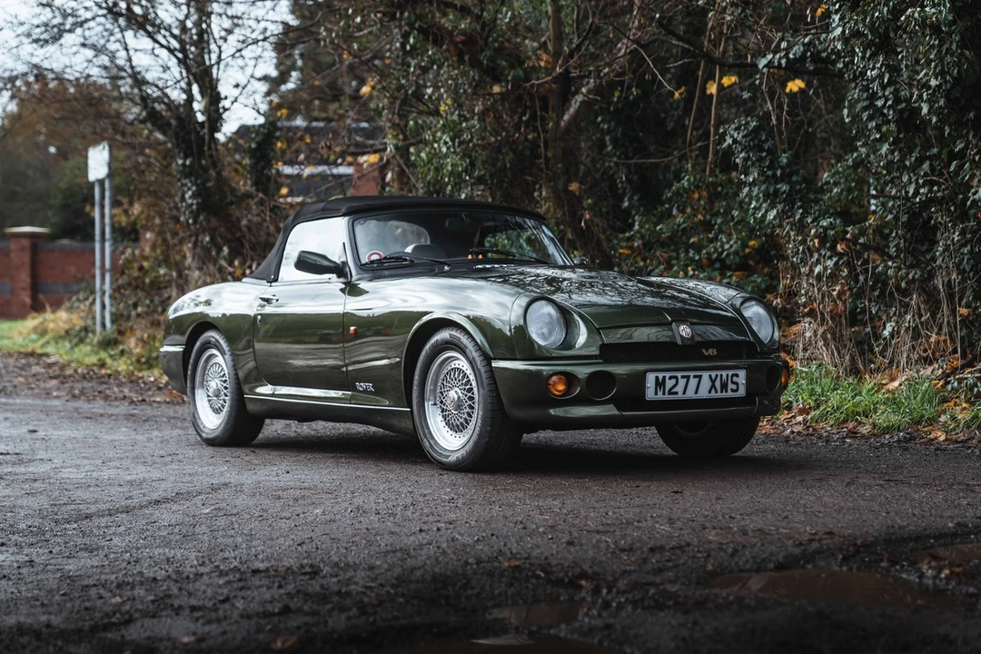 1995 MG RV8 - Image 7 of 30