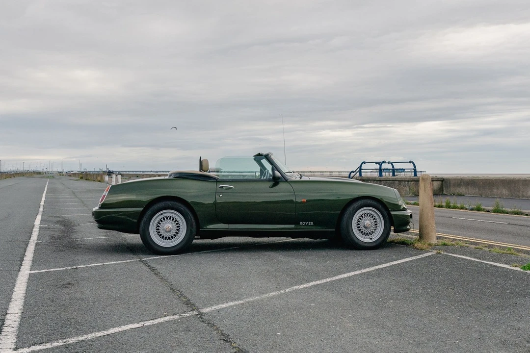 1995 MG RV8 - Image 22 of 30