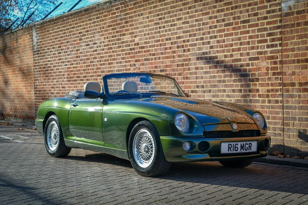 1994 MG RV8 - Image 7 of 30