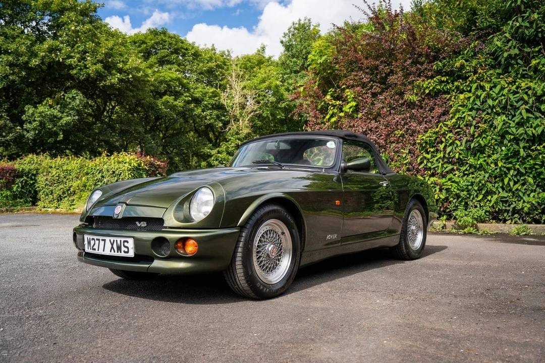 1995 MG RV8 - Image 26 of 30