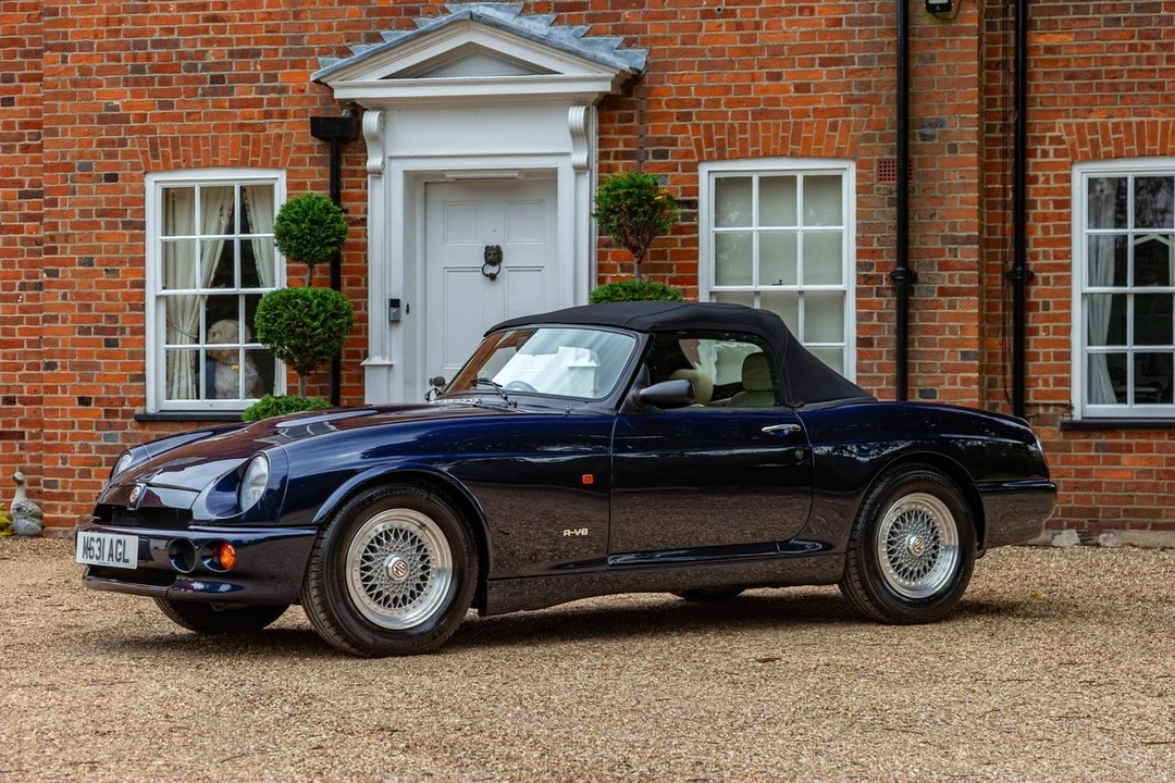 1995 MG RV8 - Image 19 of 30