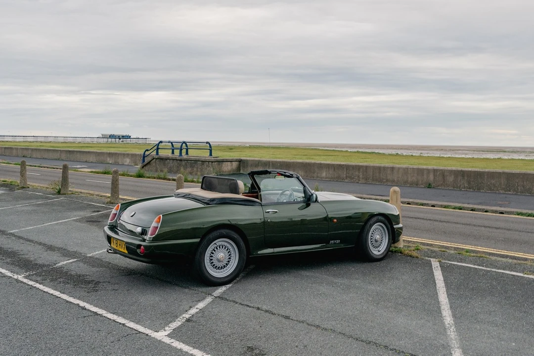1995 MG RV8 - Image 21 of 30