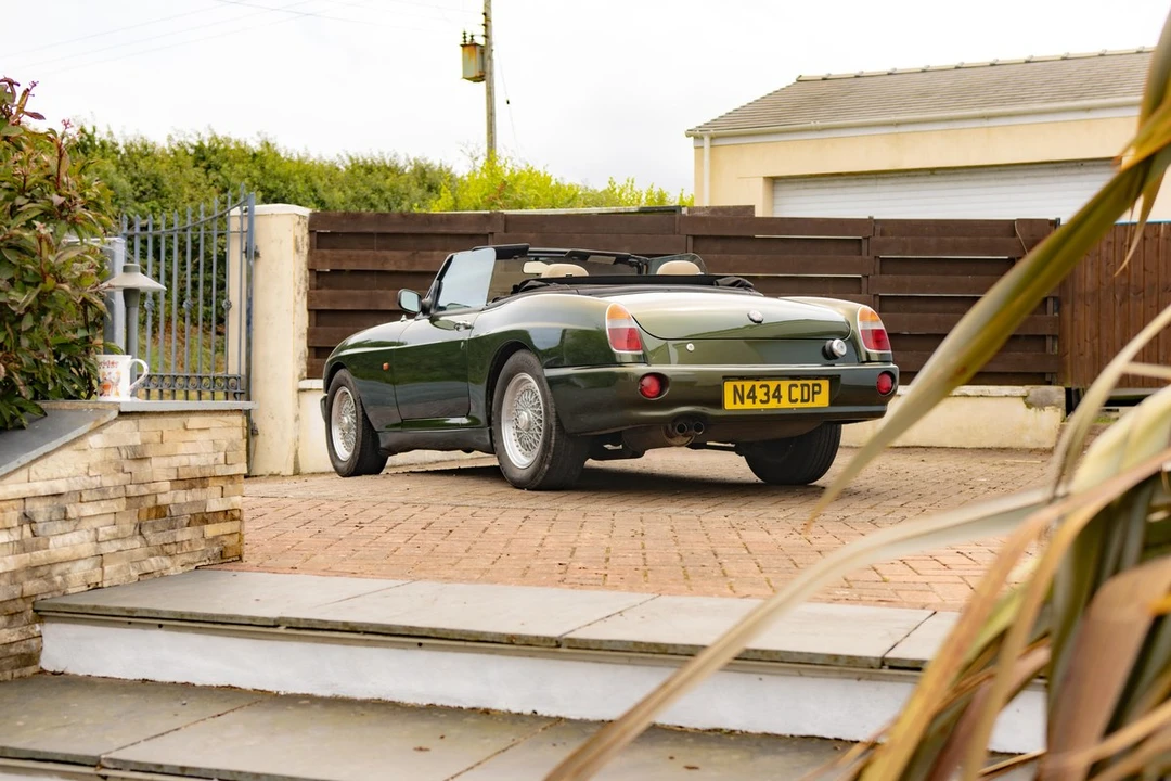 1995 MG RV8 - Image 6 of 30