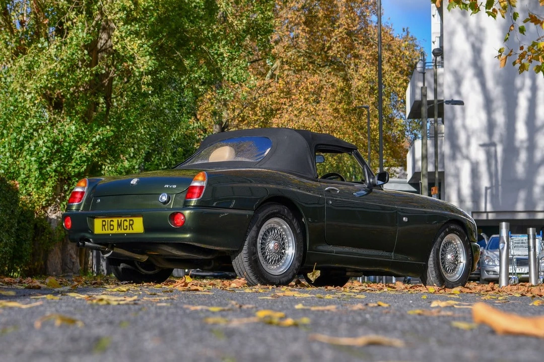 1994 MG RV8 - Image 19 of 30