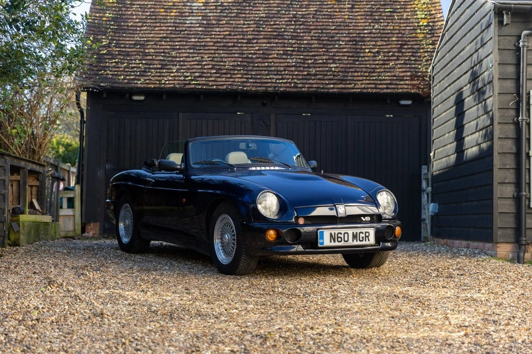 1995 MG RV8 - Image 20 of 30