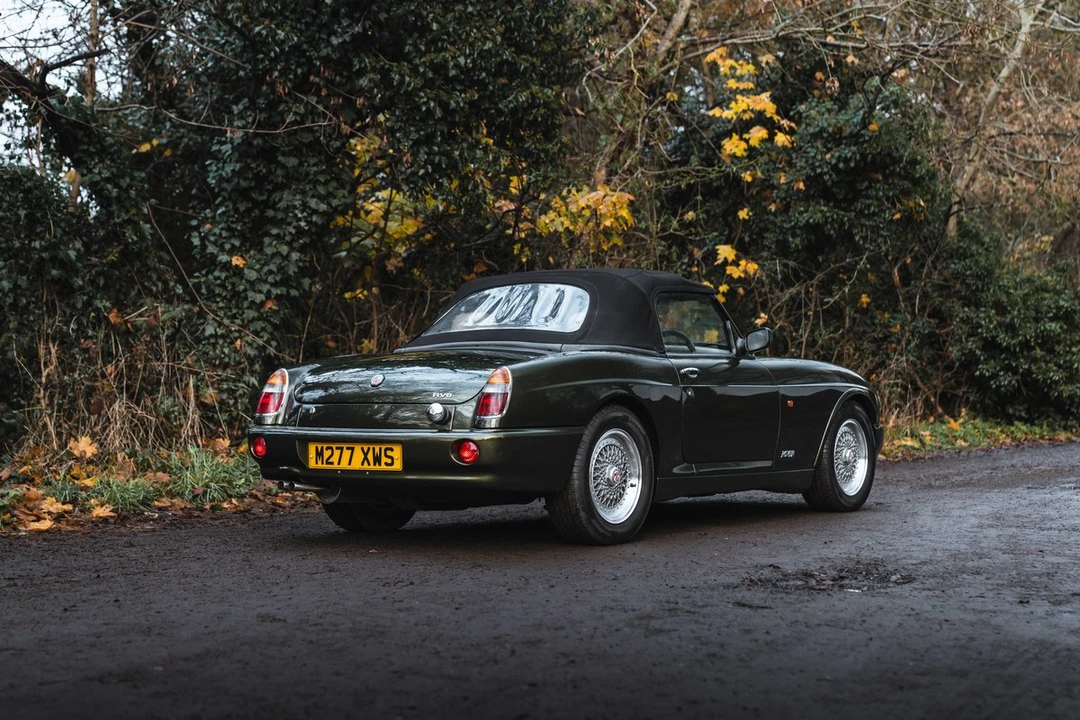 1995 MG RV8 - Image 8 of 30