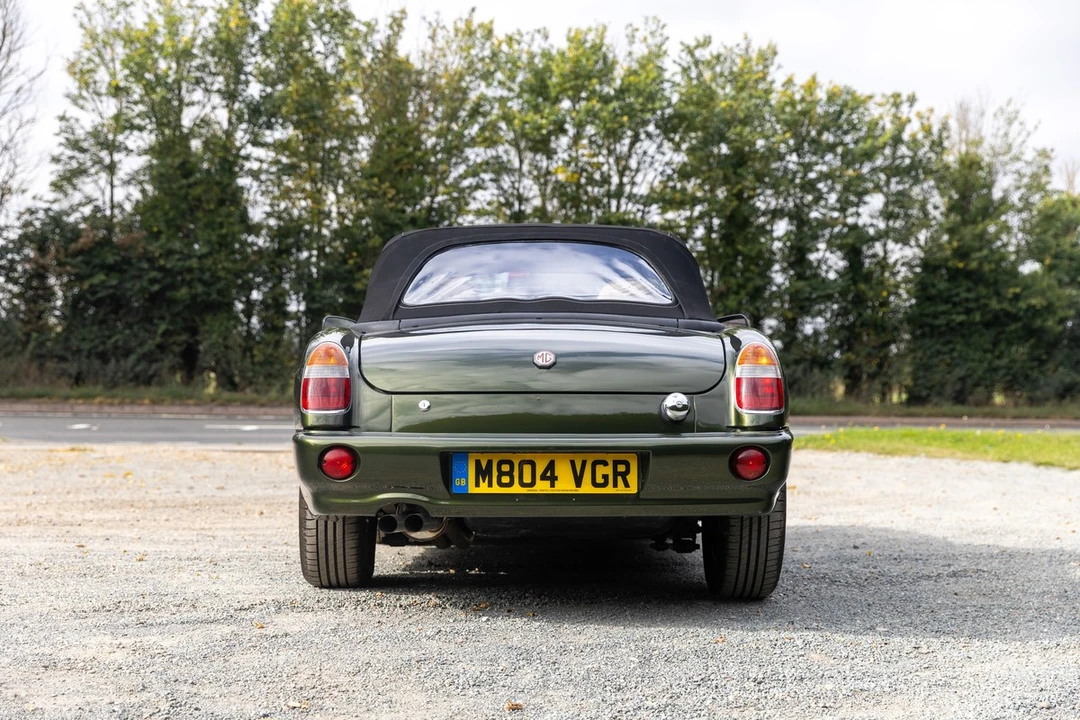 1995 MG RV8 - Image 15 of 30