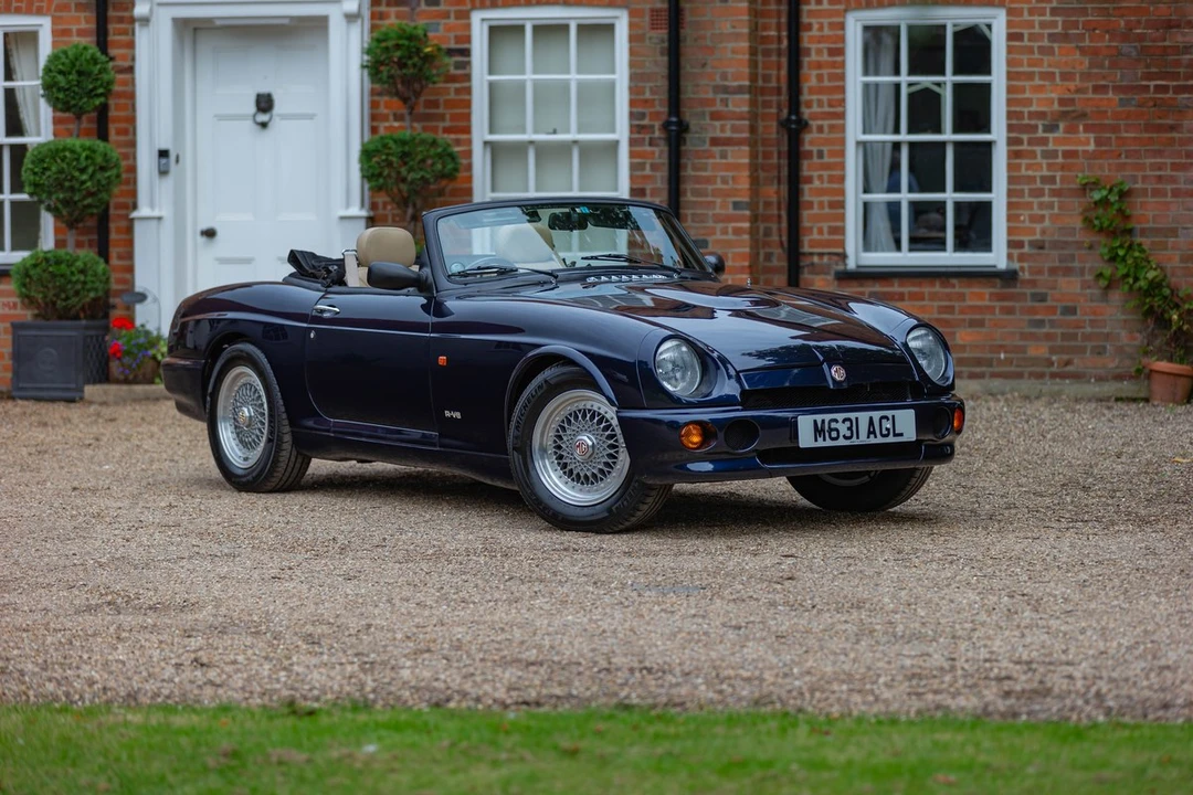 1995 MG RV8 - Image 4 of 30
