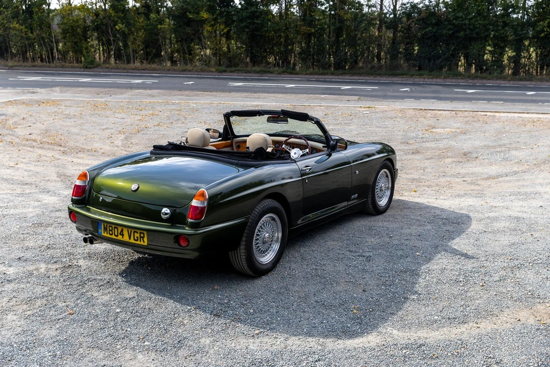 1995 MG RV8 - Image 7 of 30