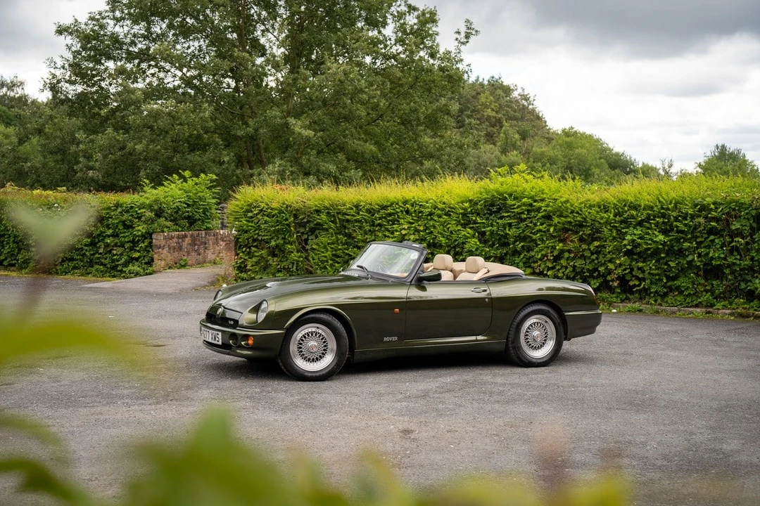 1995 MG RV8 - Image 7 of 30