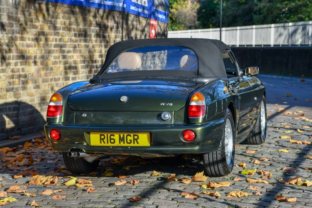 1994 MG RV8 - Image 21 of 30