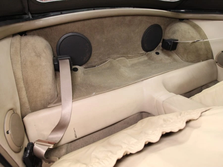 1995 MG RV8 - Image 31 of 31