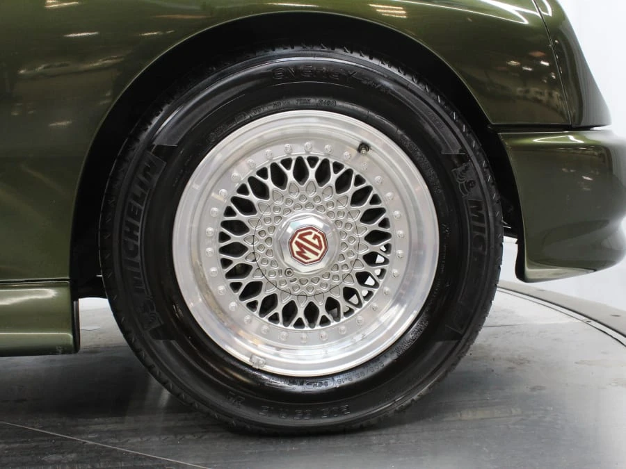 1995 MG RV8 - Image 16 of 31