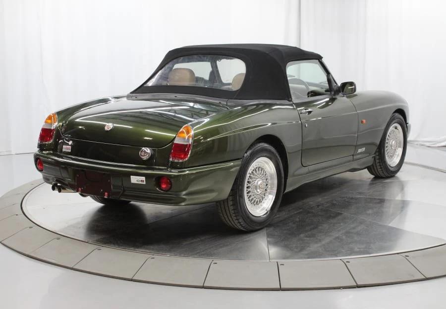1995 MG RV8 - Image 3 of 31