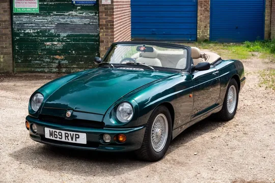 1995 MG RV8