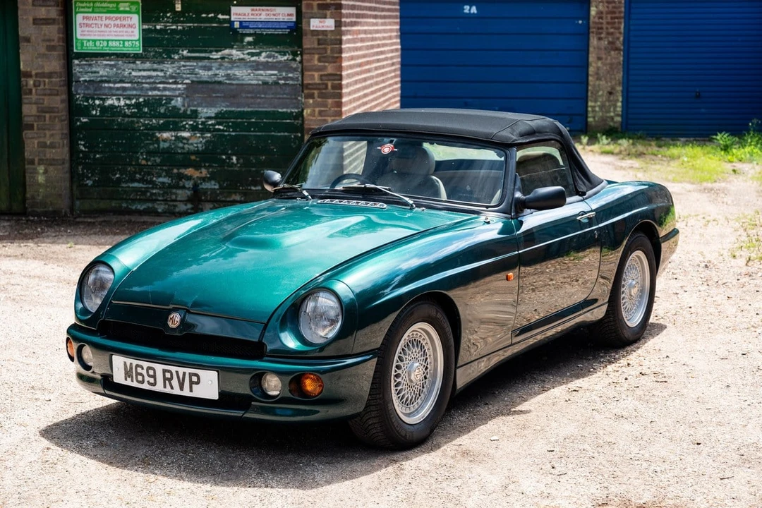 1995 MG RV8 - Image 22 of 31