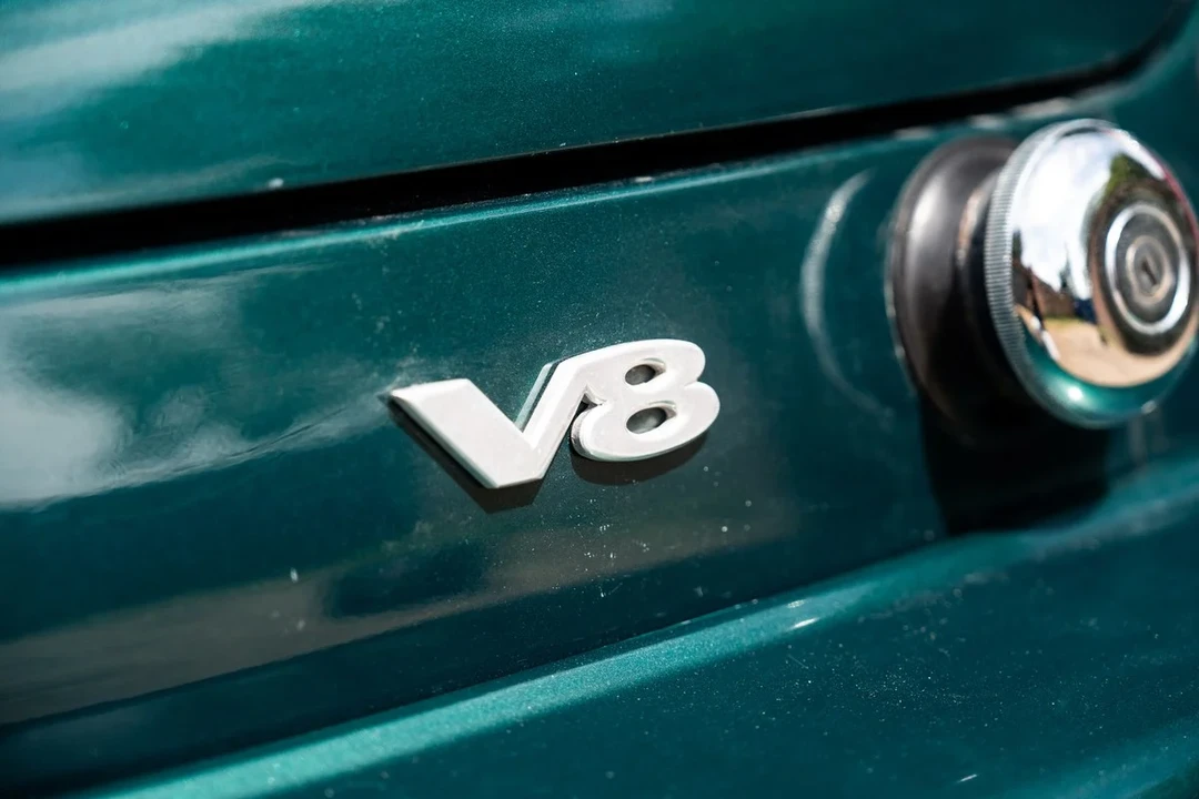 1995 MG RV8 - Image 18 of 31