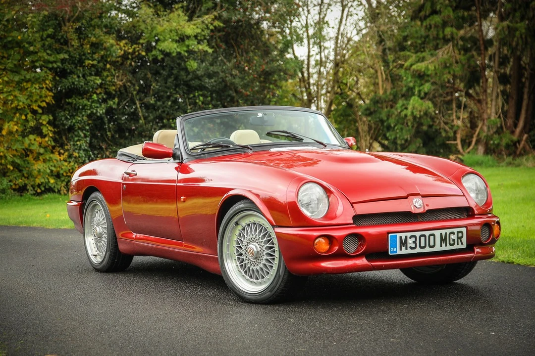 1995 MG RV8 - Image 9 of 30