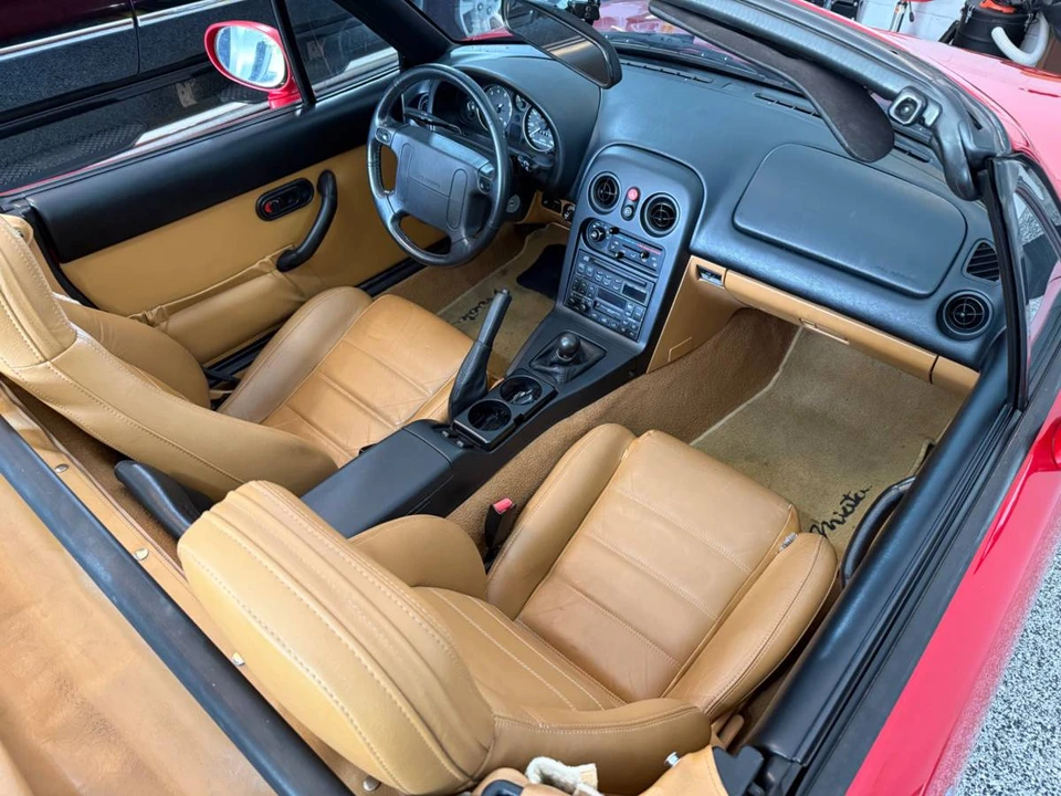 1995 Mazda NA MX-5 Miata - Image 3 of 15