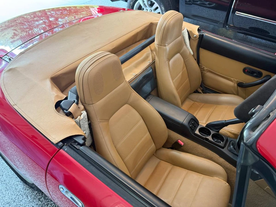 1995 Mazda NA MX-5 Miata - Image 4 of 15