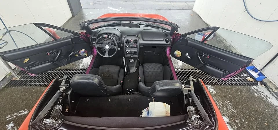 1995 Mazda NA MX-5 Miata - Image 5 of 8
