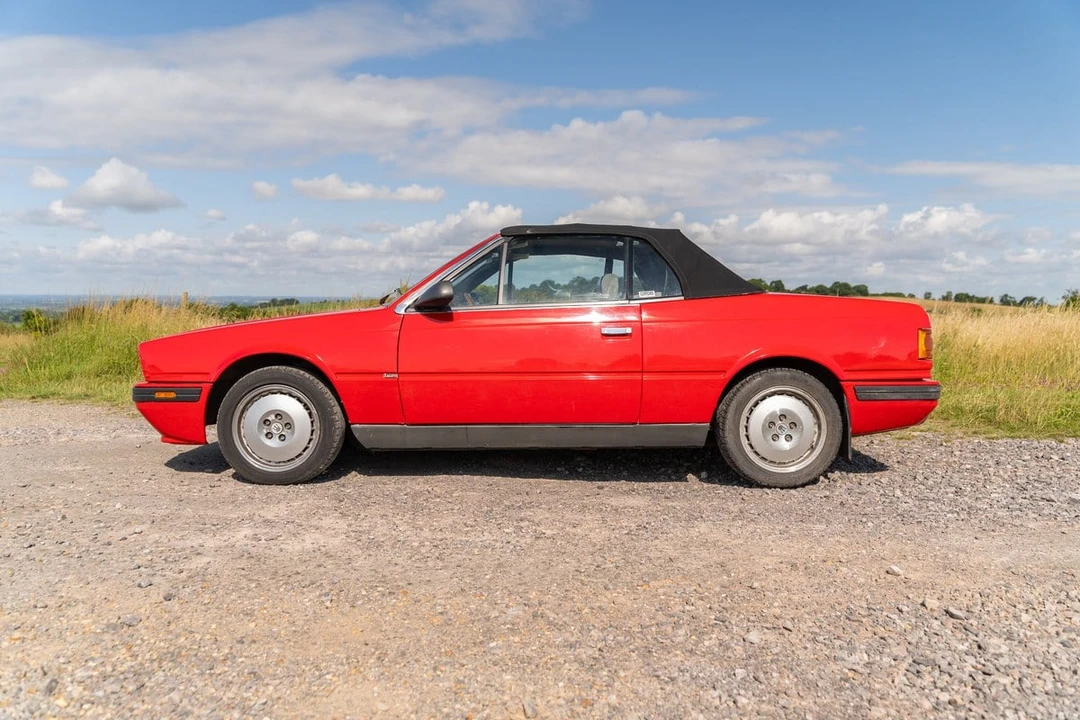 1995 Maserati Biturbo & 222 - Image 8 of 30