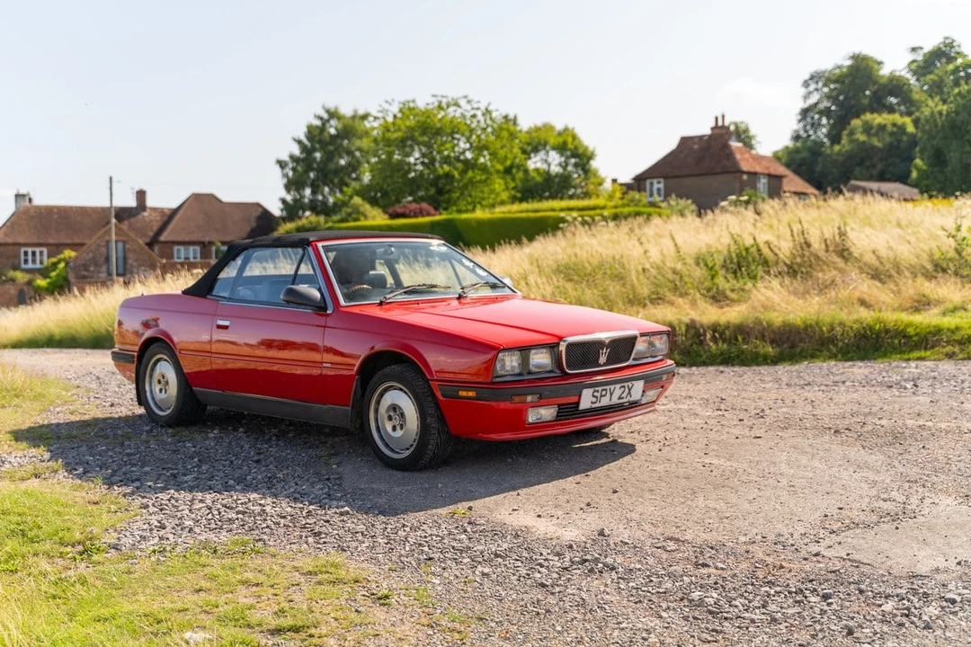 1995 Maserati Biturbo & 222 - Image 18 of 30