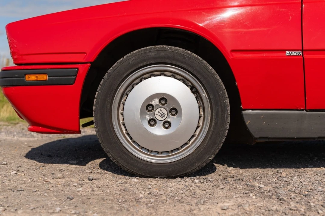 1995 Maserati Biturbo & 222 - Image 23 of 30