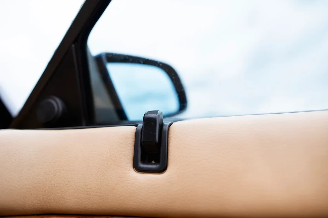 1995 Maserati Ghibli 2nd Gen - Image 30 of 31