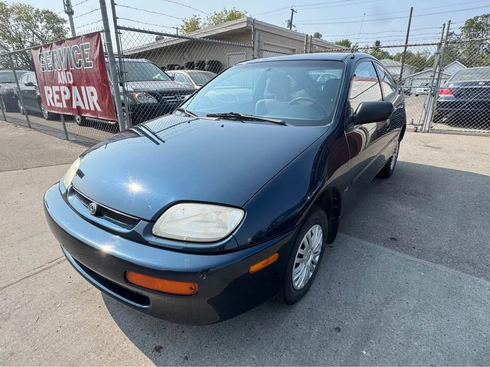 1995 Mazda Lantis - Image 11 of 18