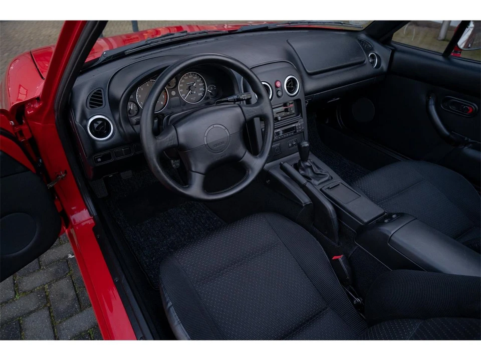 1995 Mazda Mazda 5 - Image 6 of 11