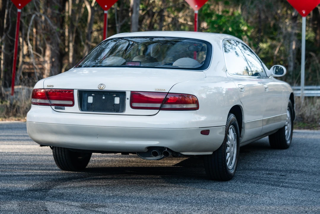 1995 Mazda HD 929 - Image 17 of 31
