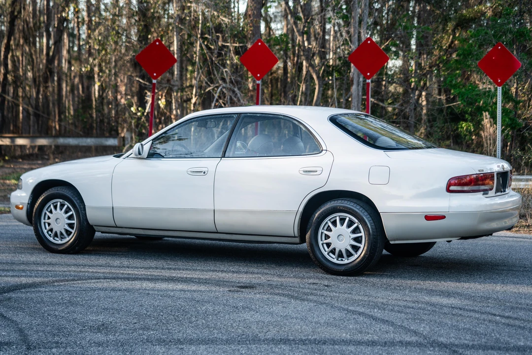 1995 Mazda HD 929 - Image 12 of 31
