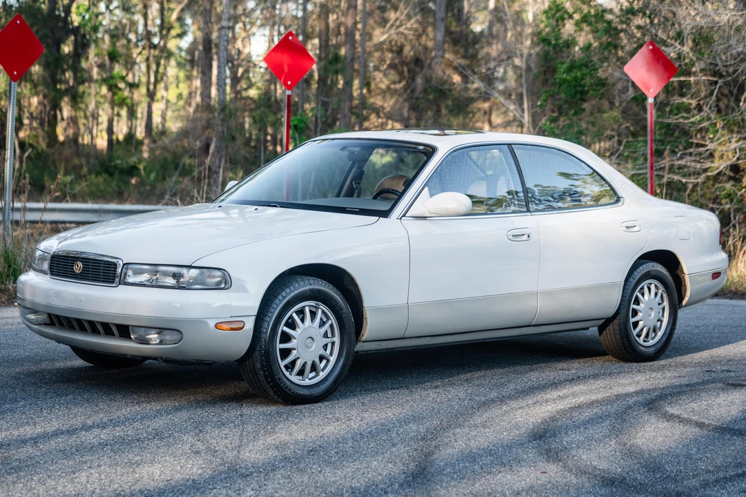 1995 Mazda HD 929 - Image 9 of 31