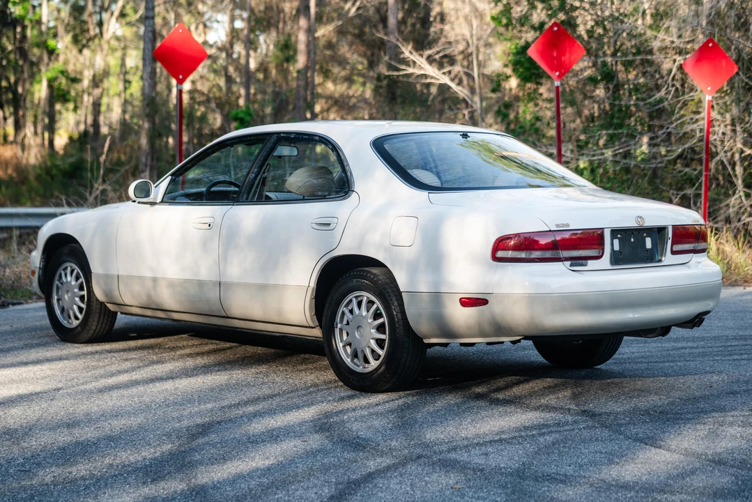 1995 Mazda HD 929 - Image 14 of 31