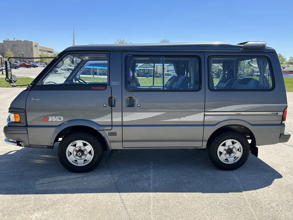 1995 Mazda Bongo 3rd Gen - Image 16 of 31
