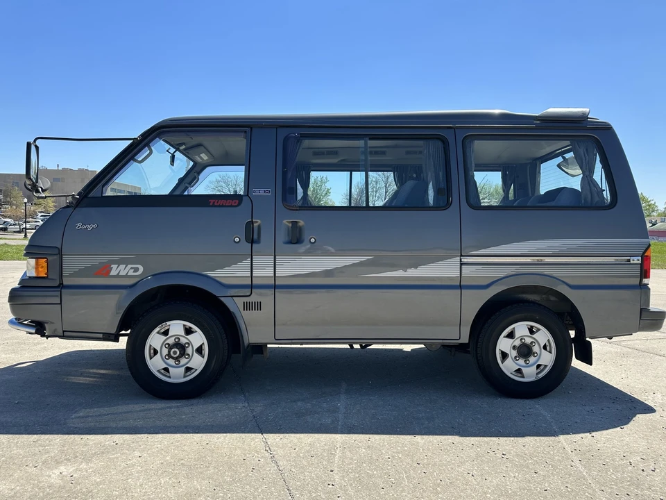 1995 Mazda Bongo 3rd Gen - Image 17 of 31