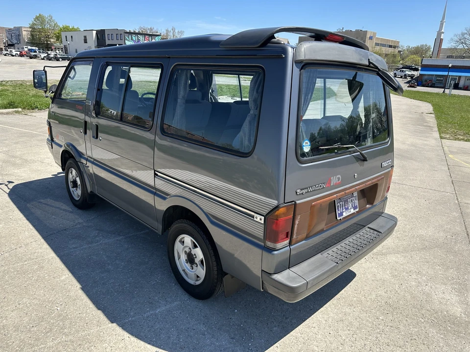 1995 Mazda Bongo 3rd Gen - Image 15 of 31