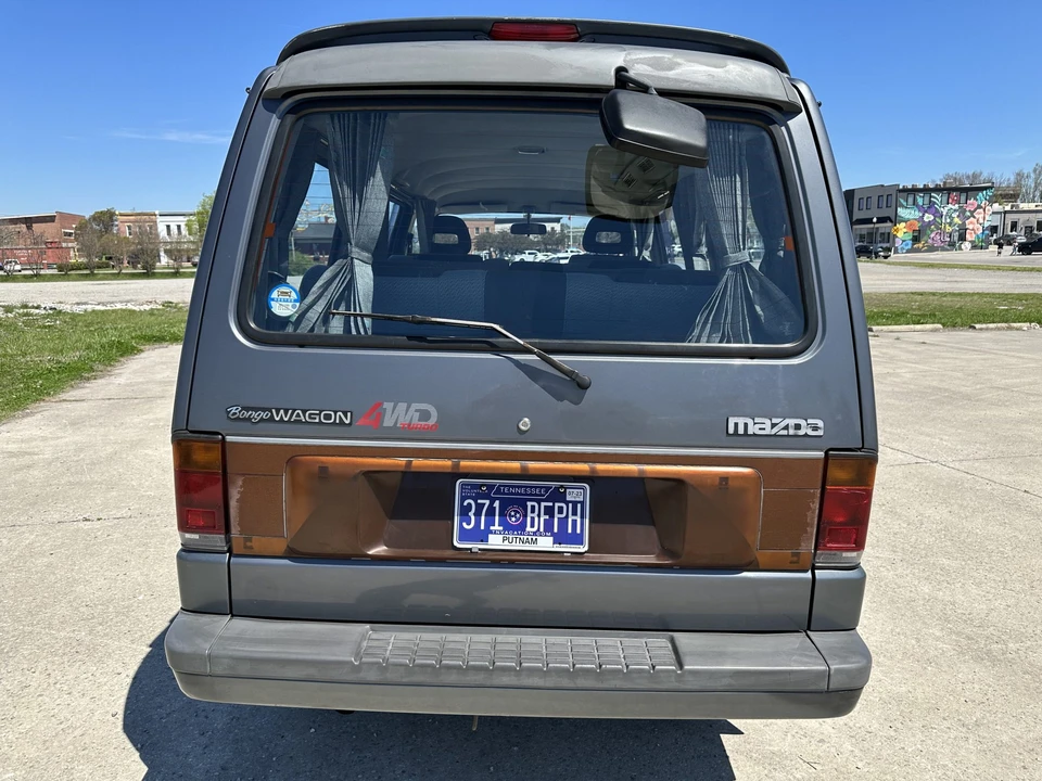 1995 Mazda Bongo 3rd Gen - Image 12 of 31