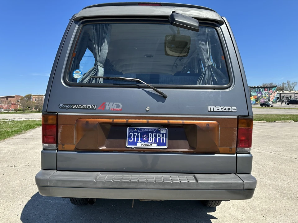 1995 Mazda Bongo 3rd Gen - Image 10 of 31
