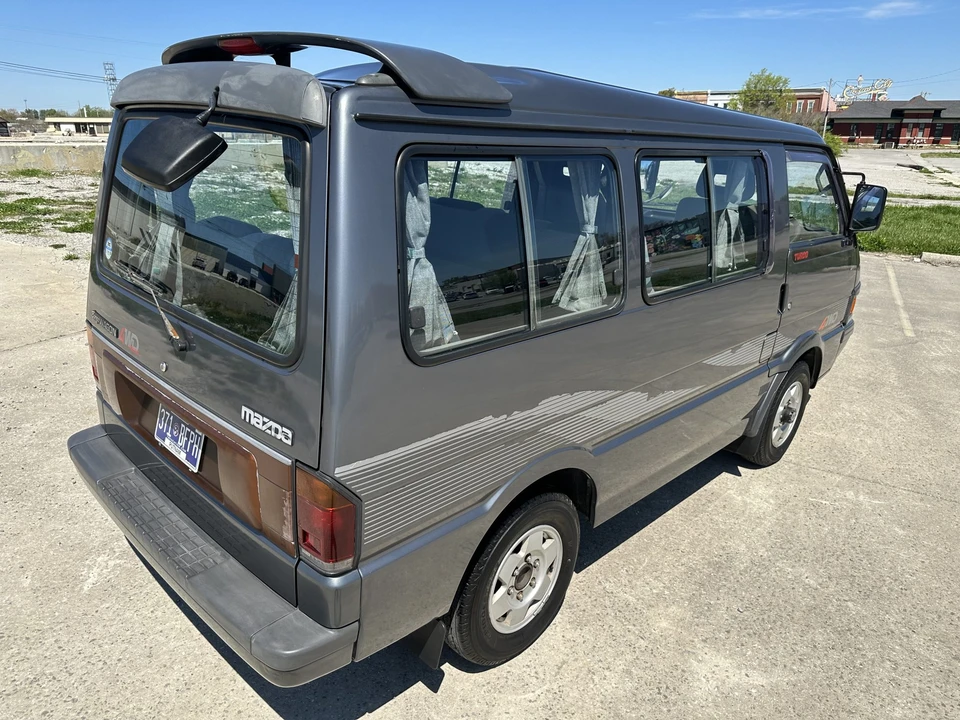 1995 Mazda Bongo 3rd Gen - Image 7 of 31