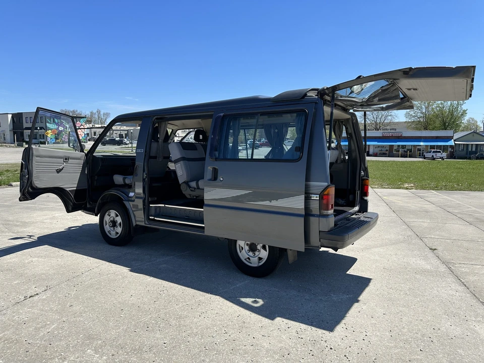 1995 Mazda Bongo 3rd Gen - Image 29 of 31