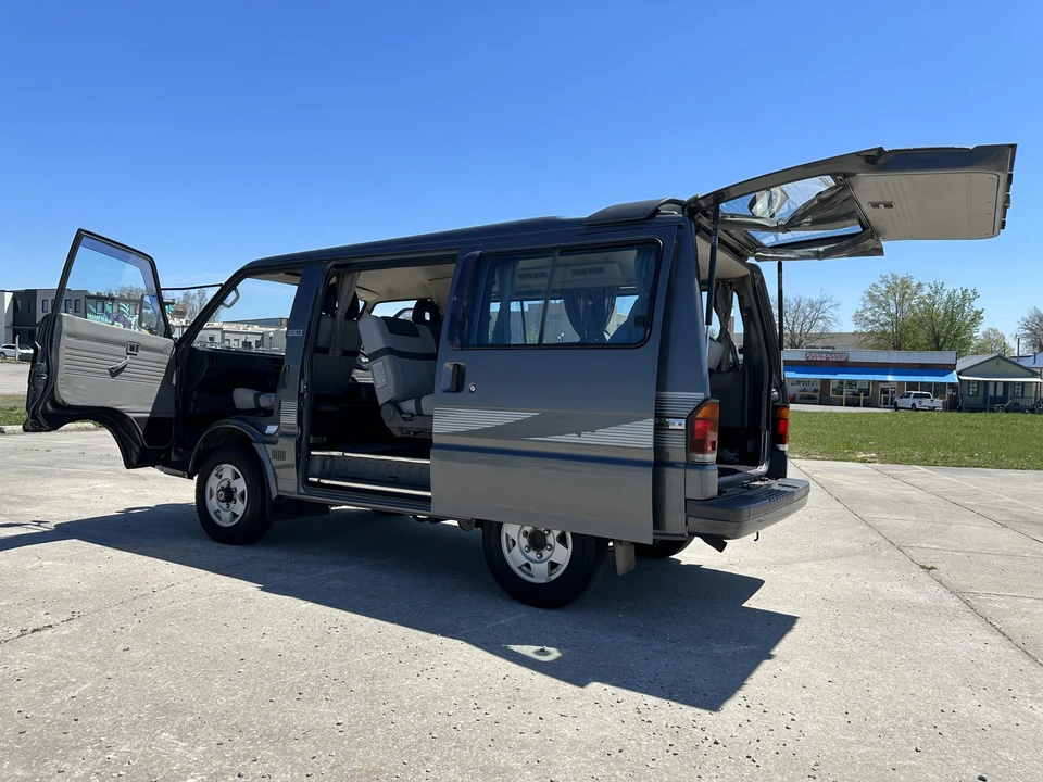 1995 Mazda Bongo 3rd Gen - Image 27 of 31